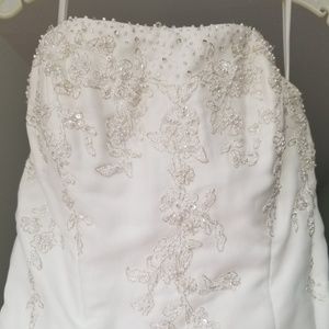 Wedding dress